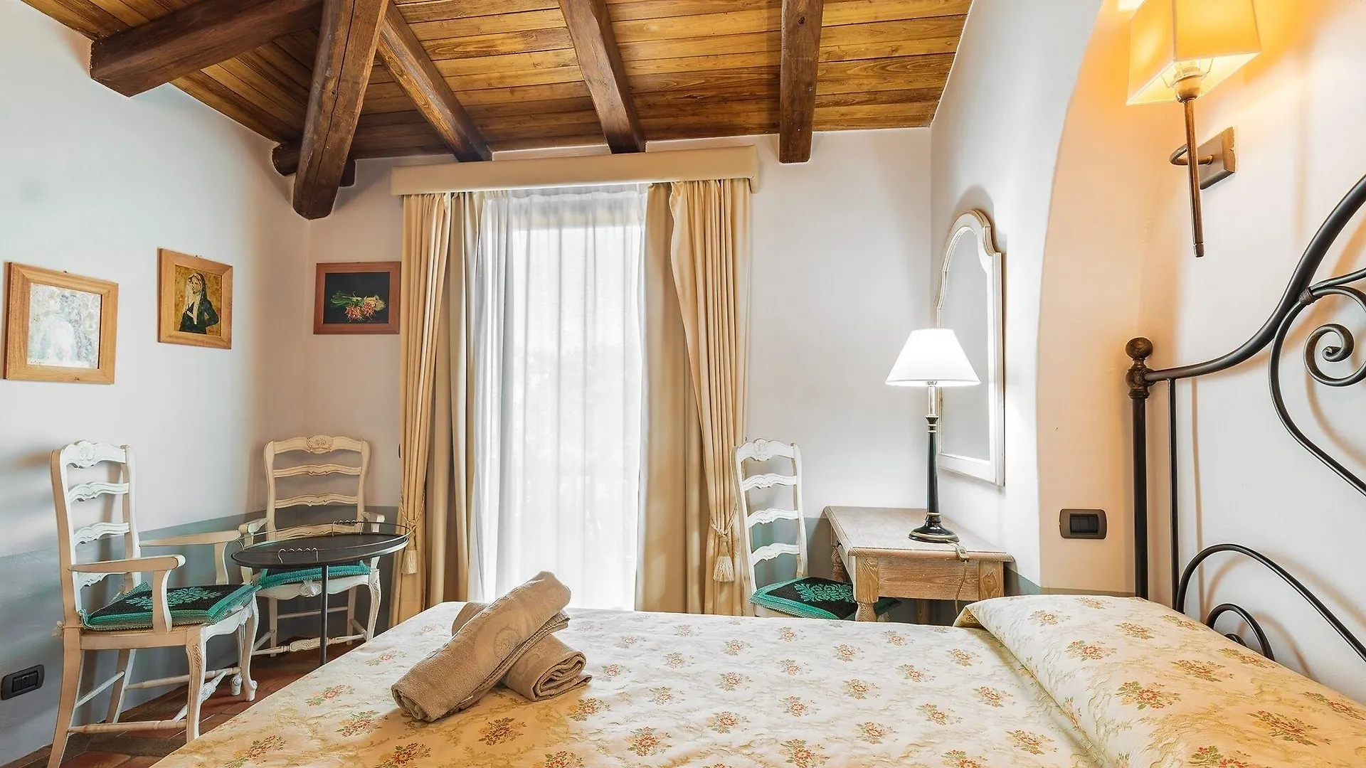 Hotel La Bitta - Bovis Hotels Арбатакс